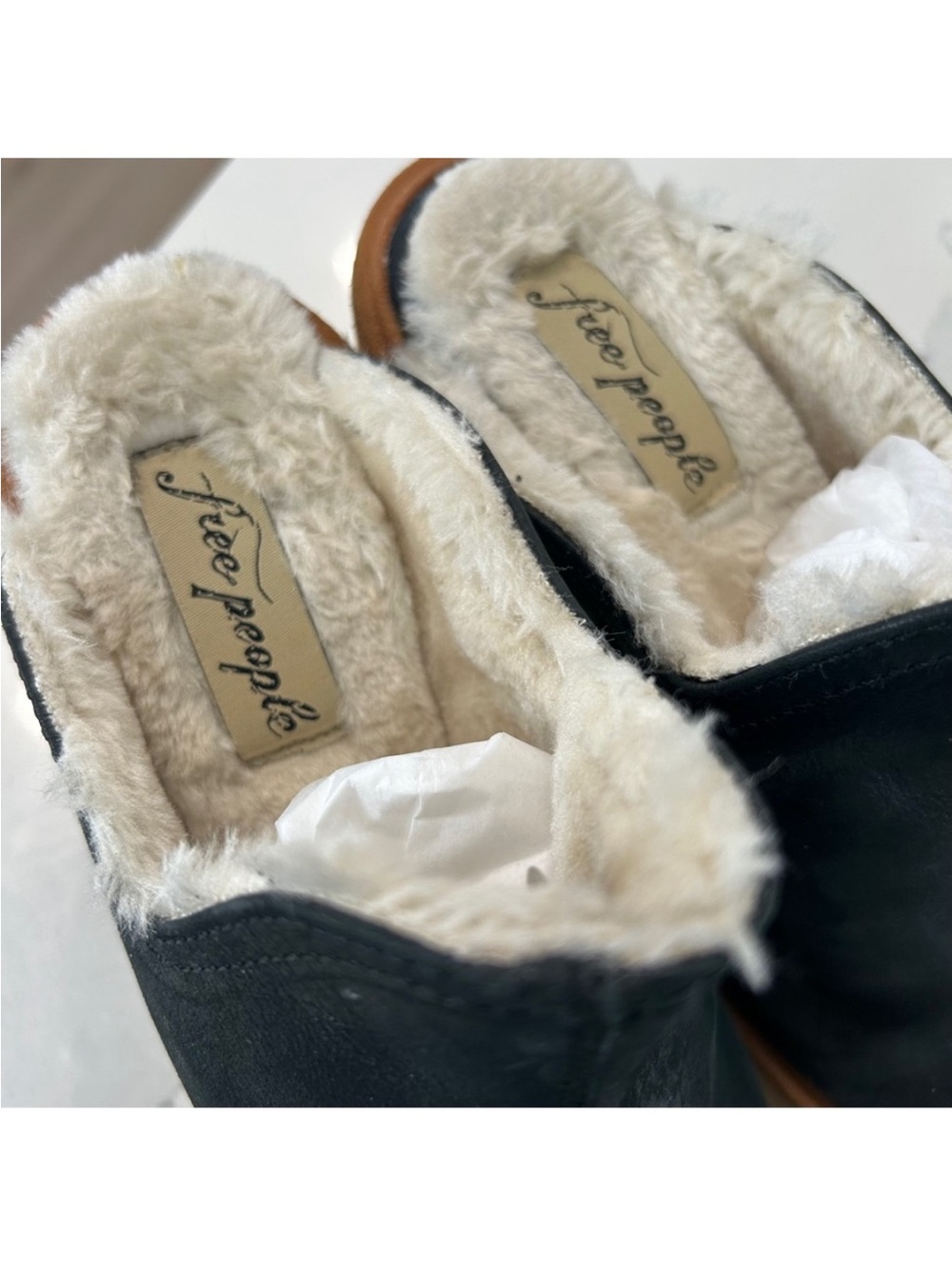Free People James Platform Mule NWOB
Size 40/9.5 - Picture 9 of 13
